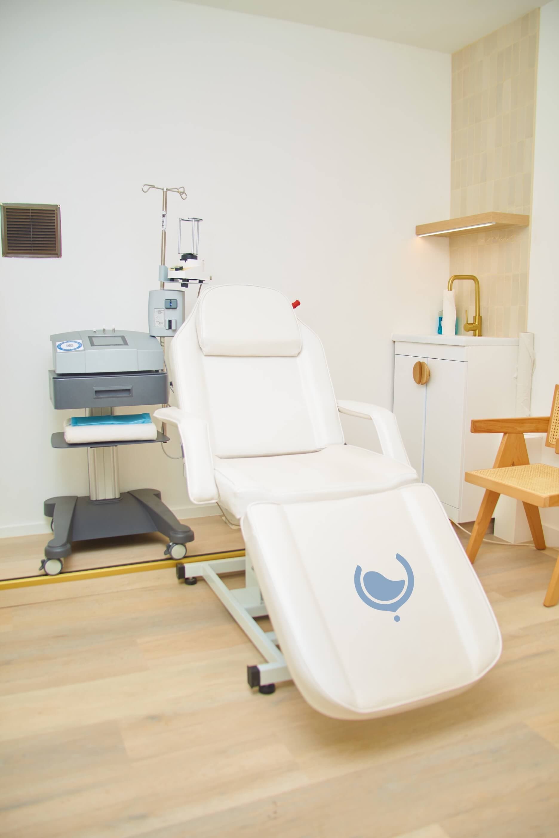 Treatment room at IV Drip Clinic, 27 Hill Street, Mayfair