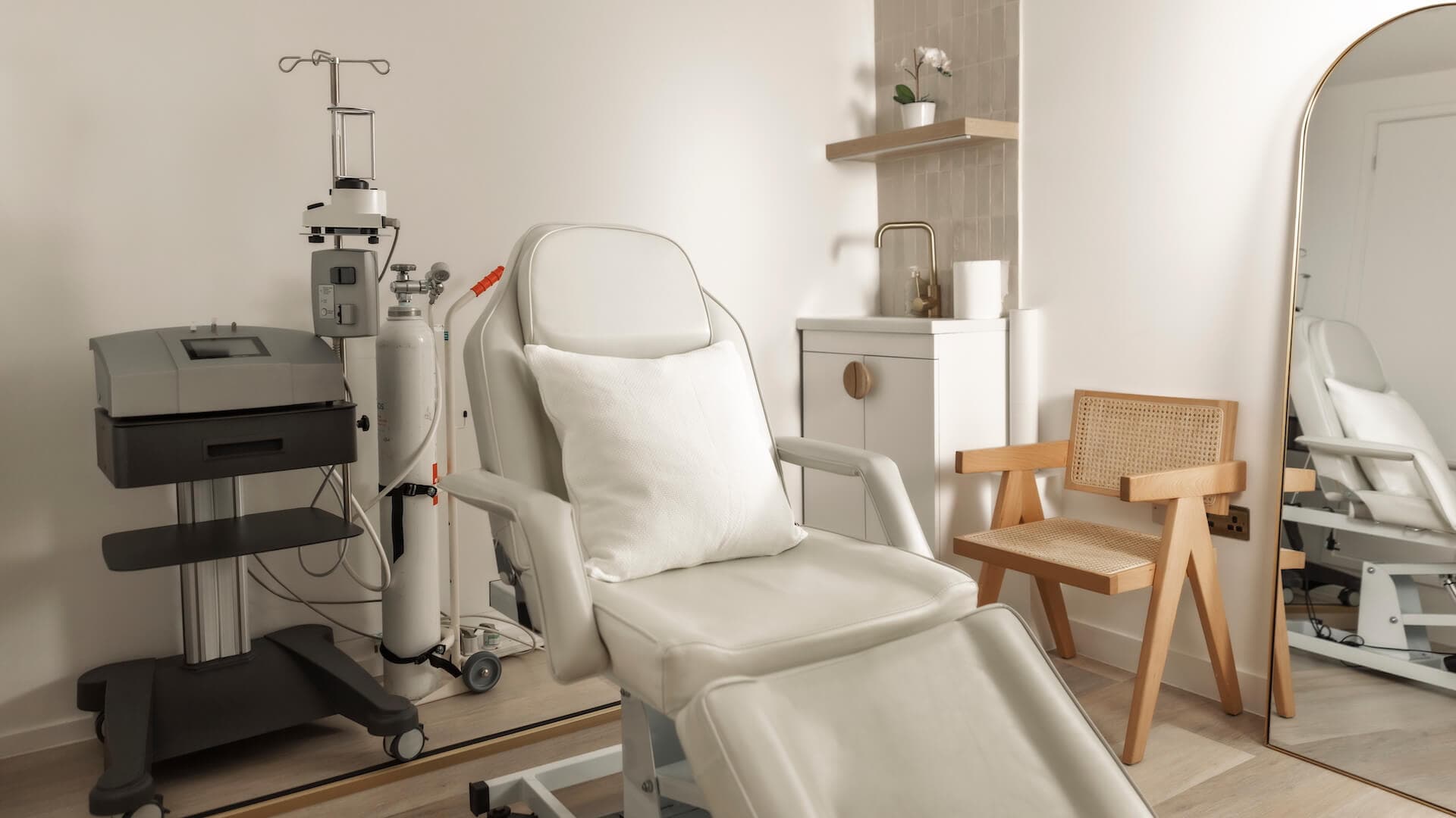 Patient receiving ozone therapy at IV Drip Clinic in Mayfair, London